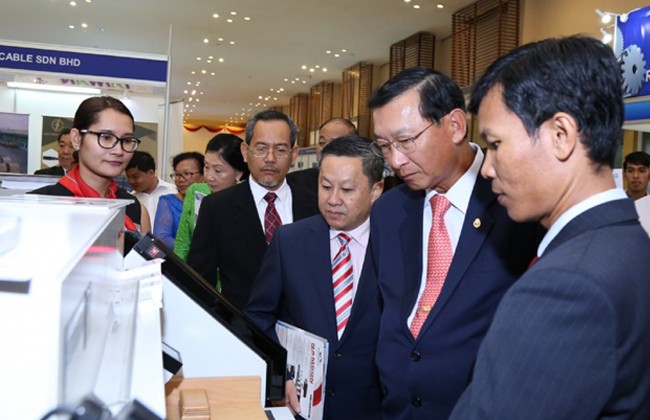 国际涂料工业展现场照片